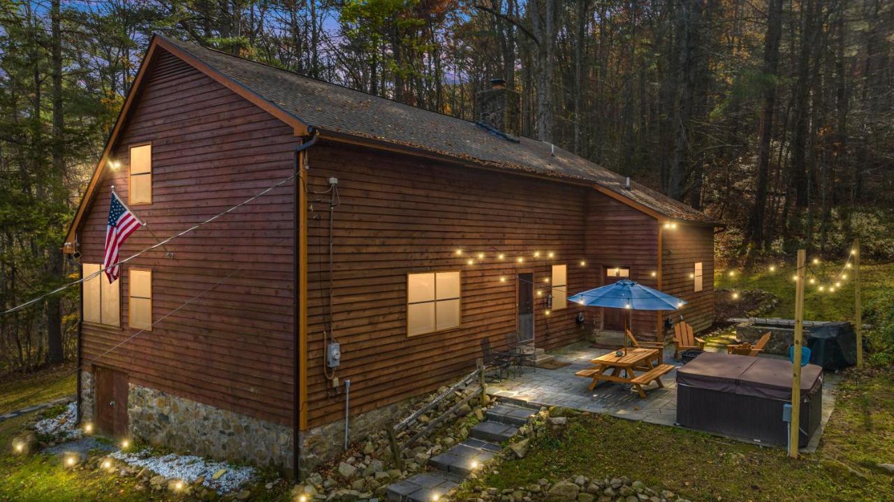 Sleepy Hollow 5Br Cabin - National Park 7 Min, Hot Tub, Fire Pit, Sleeps 12 Luray Eksteriør billede